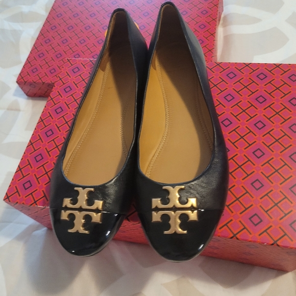 Tory burch shoes - Picture 1 of 4